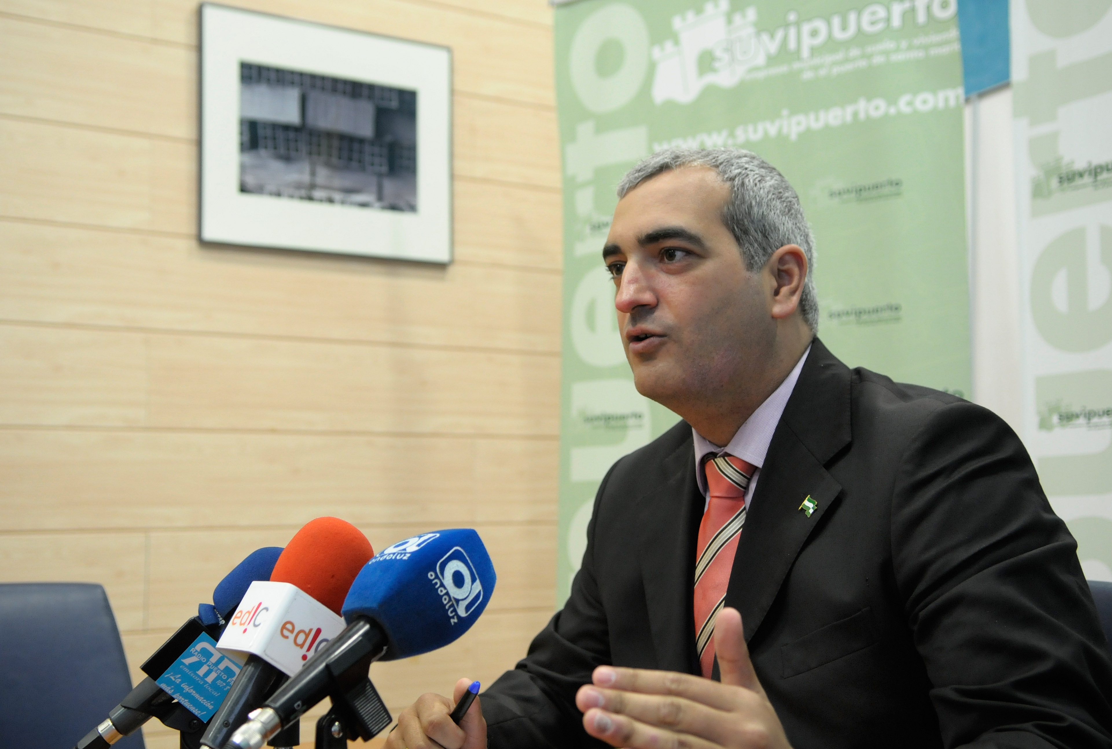 Ruiz: “El delegado de Medio de Ambiente de la Junta, ni está ni se le espera” 